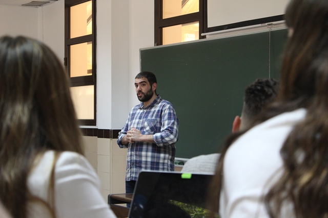 Lo preocupante para el periodista es agradar al poder